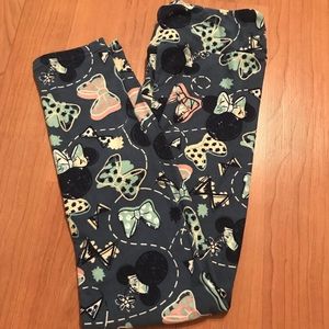 Patterned LuLaRoe Leggings